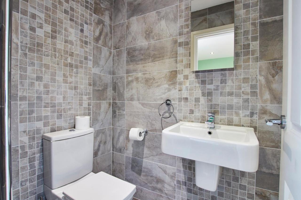 リーズStunning City Centre 3 Bed, 3 Bath - Sleeps 8!アパートメント エクステリア 写真