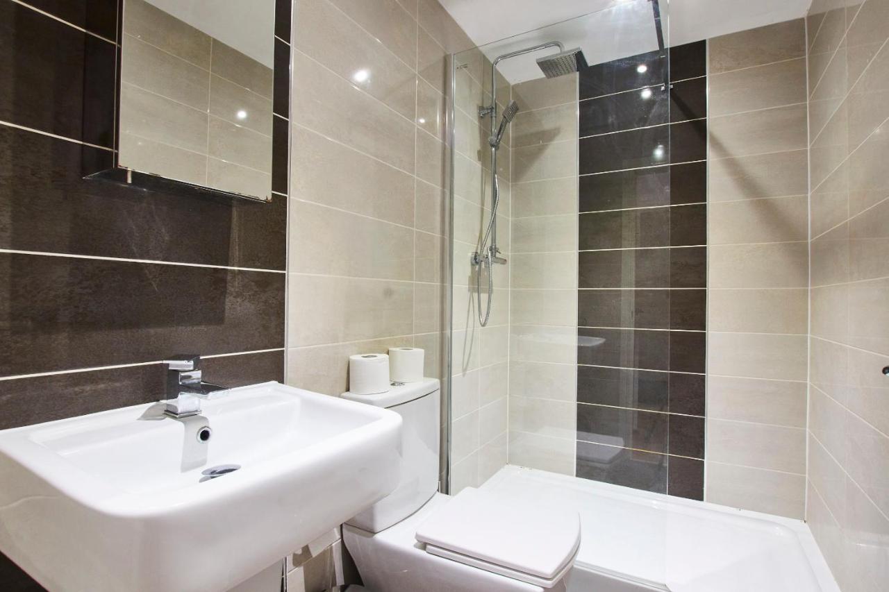 リーズStunning City Centre 3 Bed, 3 Bath - Sleeps 8!アパートメント エクステリア 写真