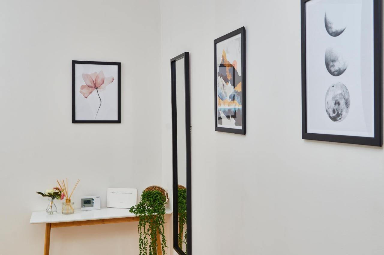リーズStunning City Centre 3 Bed, 3 Bath - Sleeps 8!アパートメント エクステリア 写真
